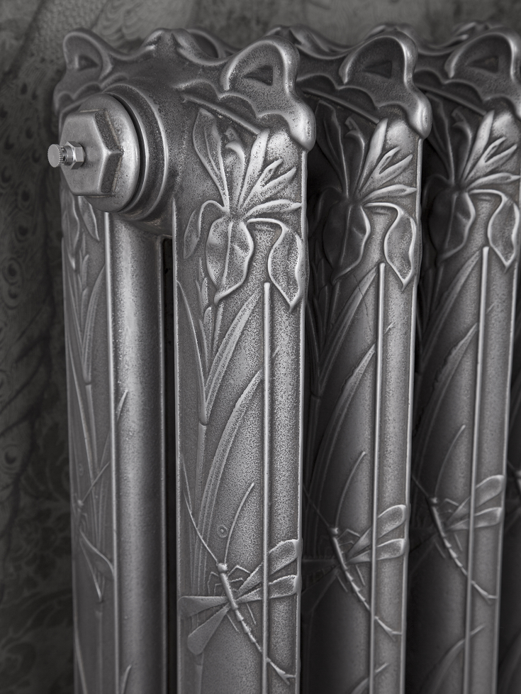 Dragonfly 790 Two-Column Cast Iron Radiator, 11 Sections, 790x 969mm